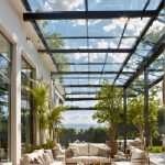 سقف نورگیر حیاط خلوت