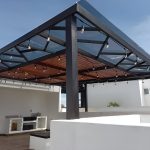 سقف نورگیر حیاط خلوت