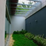 سقف نورگیر حیاط خلوت