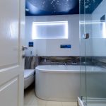 سقف کاذب سرویس بهداشتی طرح دار