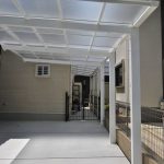 سقف ریلی حیاط خلوت